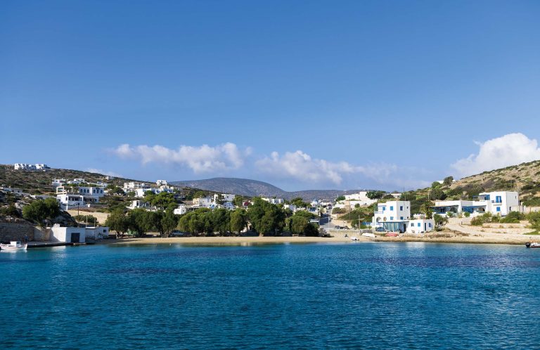 Agios Georgios, Iraklia.