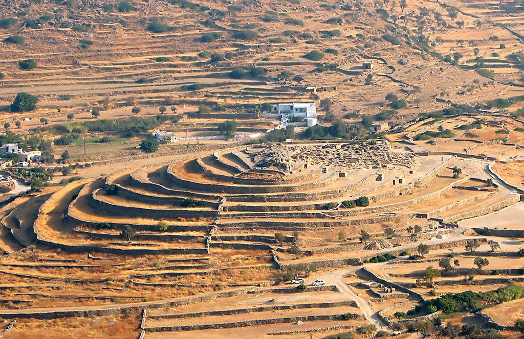 Early pre-Historic Cycladic settlement on Skarkos hill on Ios