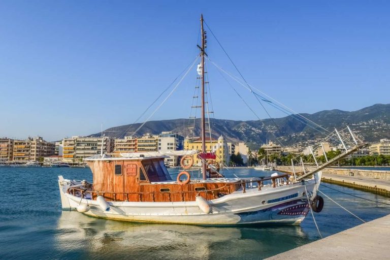 volos-greece-2746297 1920